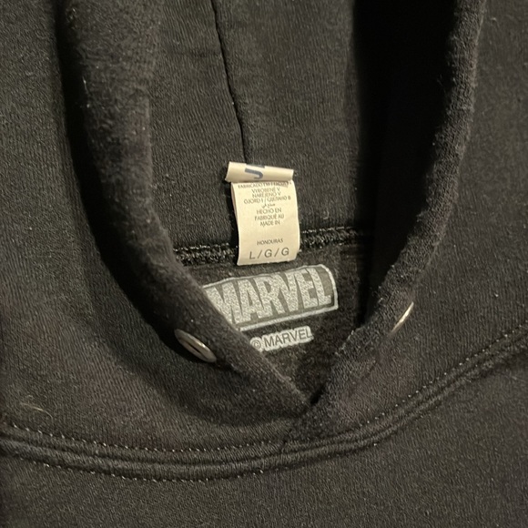 Marvel Winter Soldier Bucky Sweatshirt SZ L - Picture 2 of 6